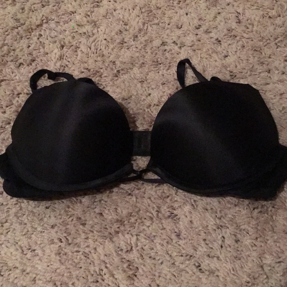 Victoria’s secret bombshell bra 32B